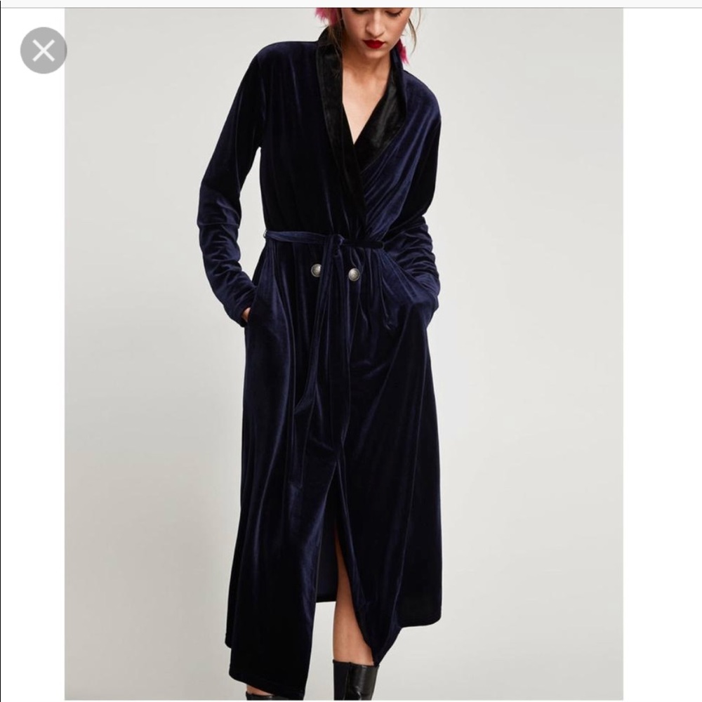 Zara Navy Blue Velvet Kimono
